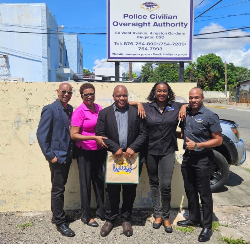 Members of the Police Civilian Oversight Authority pose with Citizen’s Corner Podcast guest, Assistant Commissioner of Police (ACP) Desmond Brooks (centre), of the Inspectorate and Professional Standards Oversight Bureau (IPROB). The PCOA team (from left) are Senior Director, Inspections and Monitoring, Andrew Beaumont; Communications and PR Manager, Karen Cadien; PCOA Chief Executive Officer, Otarah Byfield Nugent; and Legal Counsel, Sheldon Clarke.